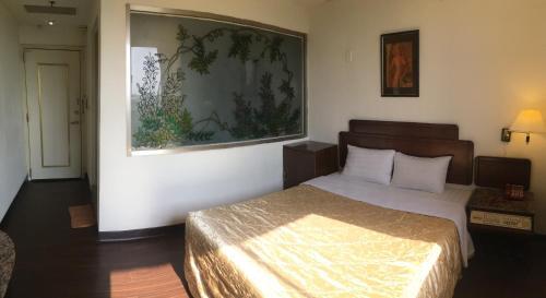 Hotel ????????