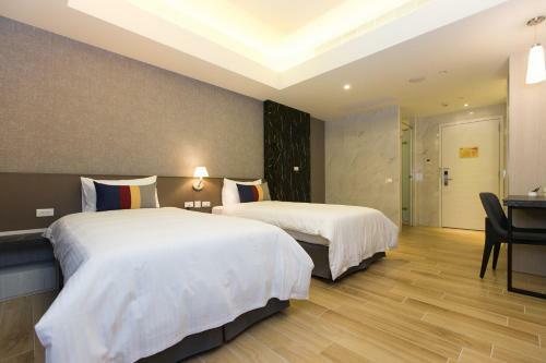 F Hotel Luzhou Taipei