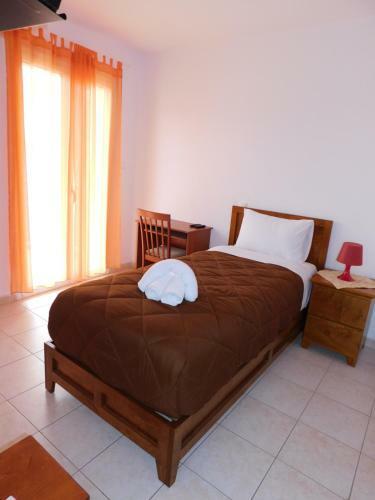 Elatos Apartments