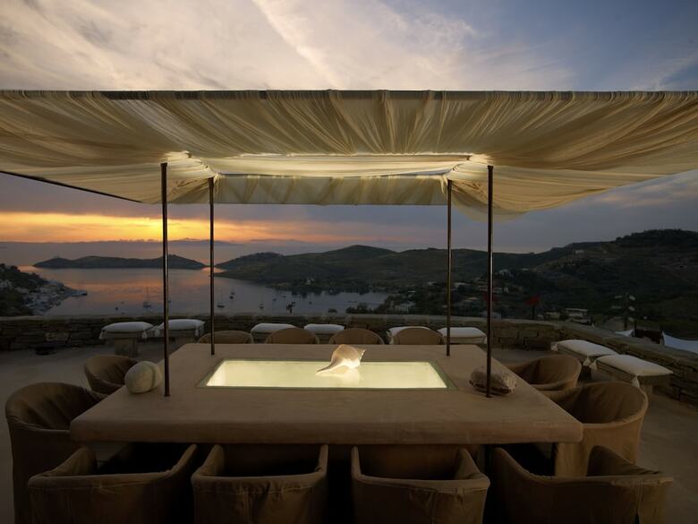 Hotel Aigis Suites