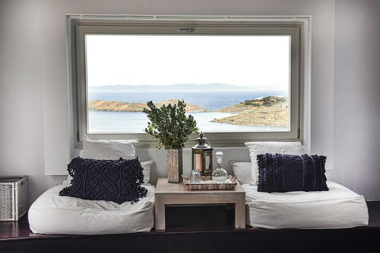 Hotel Aigis Suites