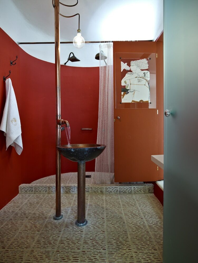 Hotel Aigis Suites