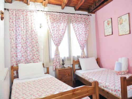 Hostal Guesthouse Xenios Zeus