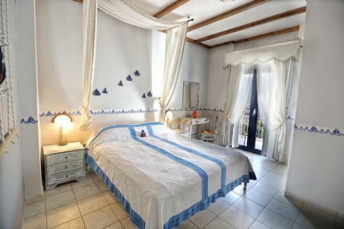 Argo Hotel