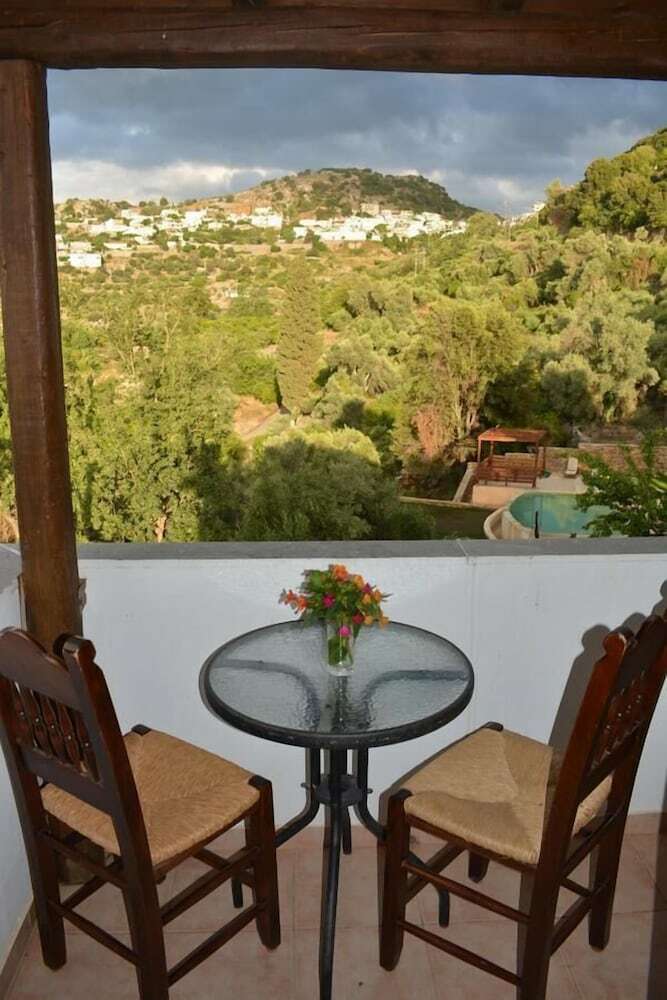 Apartamentos Ellinospito