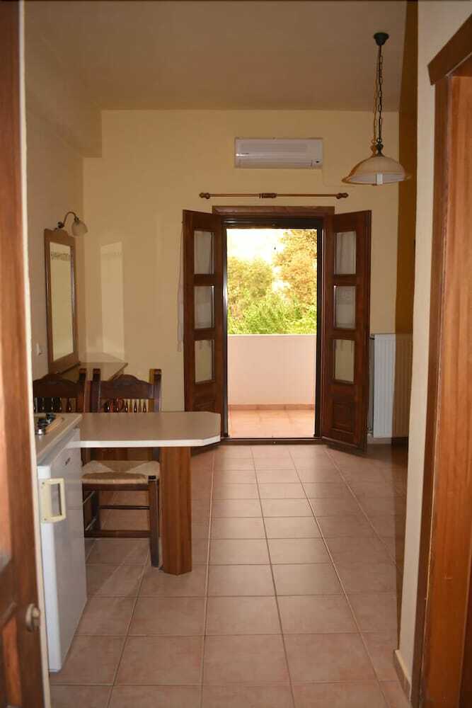 Apartamentos Ellinospito