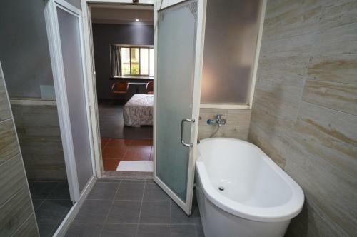 Ai Yi Bao Motel