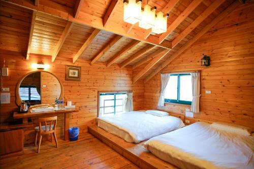 Cloud Falls Resort