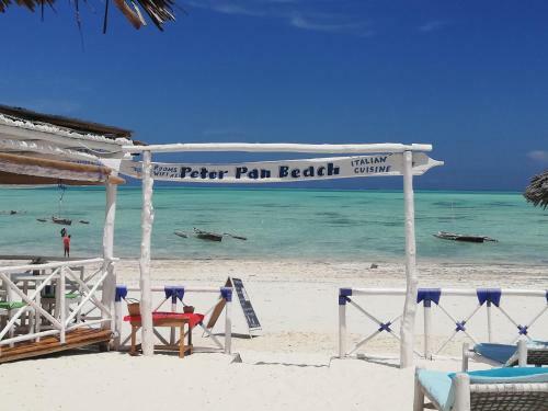 Bed & Breakfast Peterpan Beach Hotel & Italian Restaurant