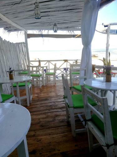 Bed & Breakfast Peterpan Beach Hotel & Italian Restaurant