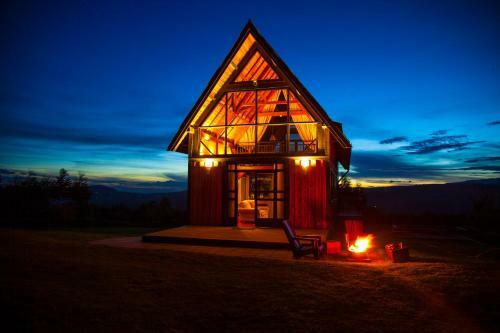 Shamba Lodge