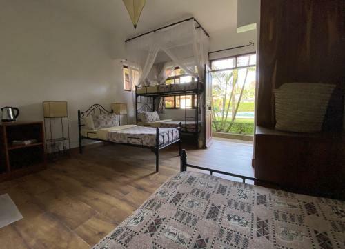 Hotel Ahadi Lodge