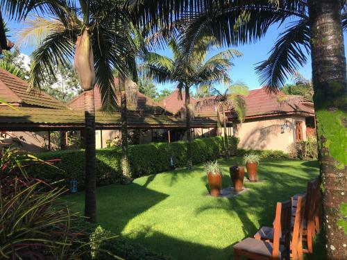 Hotel Ahadi Lodge
