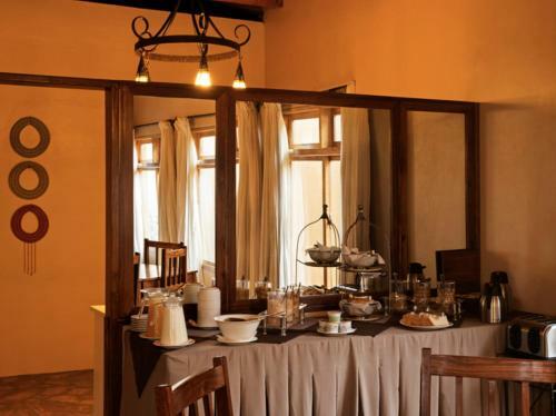 Hotel Ahadi Lodge