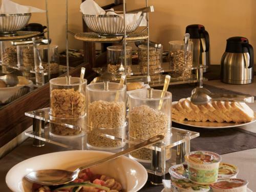 Hotel Ahadi Lodge