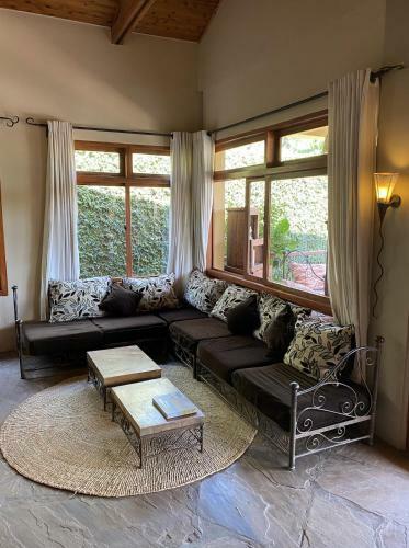 Hotel Ahadi Lodge