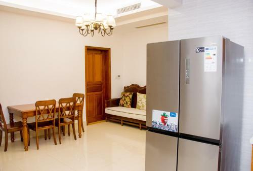 Lark Hotel