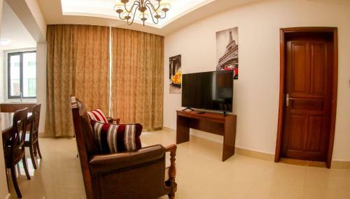Lark Hotel