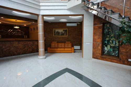 Hotel ???????