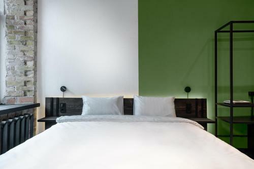 Globe Runner Hotel & Hostel Kyiv City Center