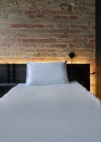 Globe Runner Hotel & Hostel Kyiv City Center