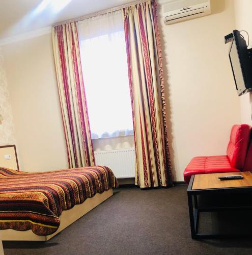 Hotel ?2