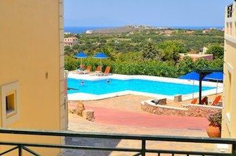 Aparthotel Aloni Suites