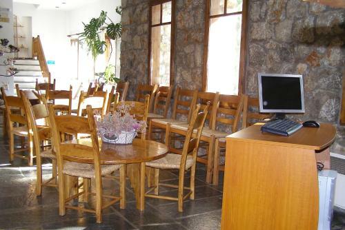 Posada Neos Omalos Hotel