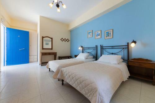 Hostal Sardis Rooms