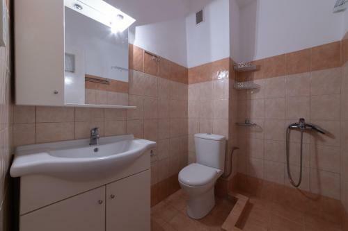 Hostal Sardis Rooms