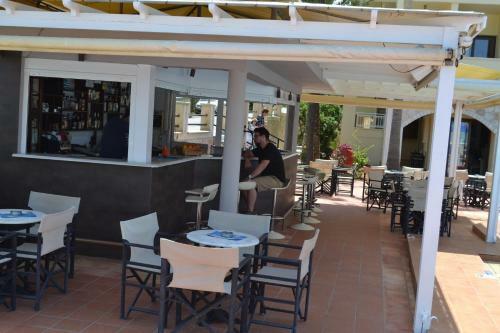 Apartamento Sunny Suites