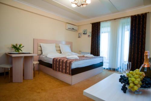 Aparthotel On Klinichna St. (1st Entrance)
