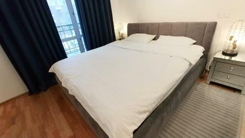 Apartamento One Bedroom. Luxe. 29 Khreshchatyk Str. Besarabka