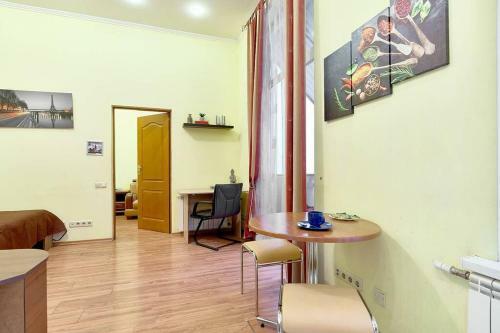L16 - Nice Studio - Cosy Apartment In Center City