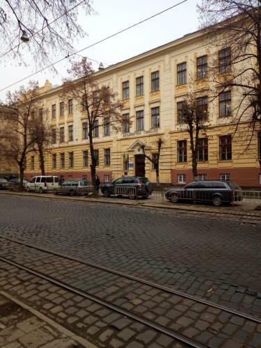 Apartments Stepan Bandery Street, 37-2 Lviv