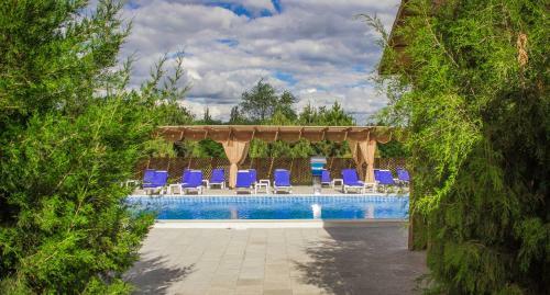 Relax Hotel - Restaurant Complex