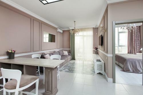 Royal Arcadia Apartment