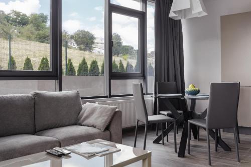 Luxury Apart-hotel Costa Fontana ??????????? ? ???? ????? ??????? 12 ??