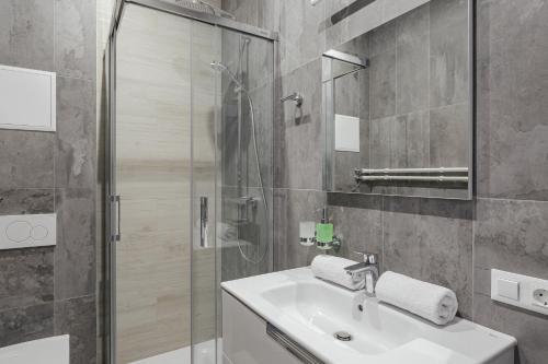 Luxury Apart-hotel Costa Fontana ??????????? ? ???? ????? ??????? 12 ??