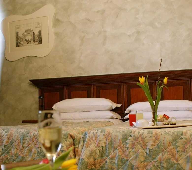 Hotel President
