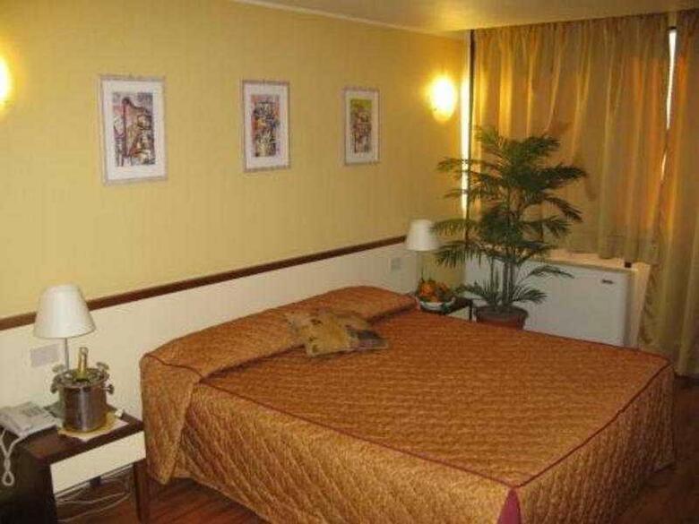 Cristal Palace Hotel