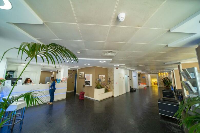 Cristal Palace Hotel