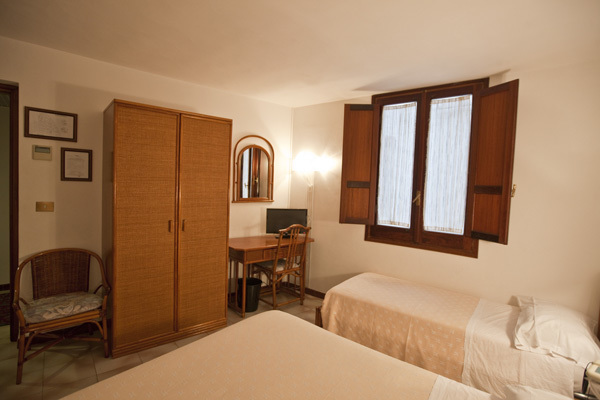 Hotel Moderno