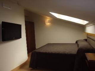 Hotel Airone