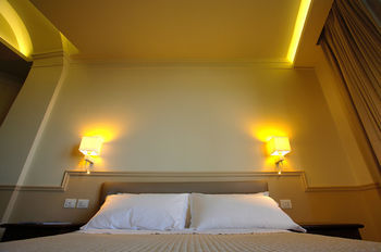 Hotel Airone