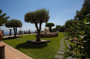 Hotel Airone