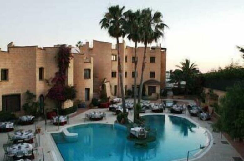 Hotel Grand Mose