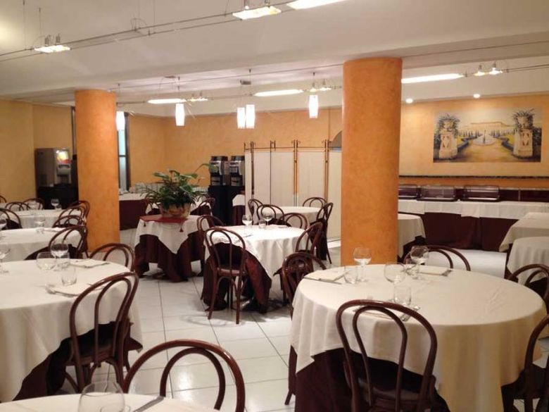 Hotel Diplomatic