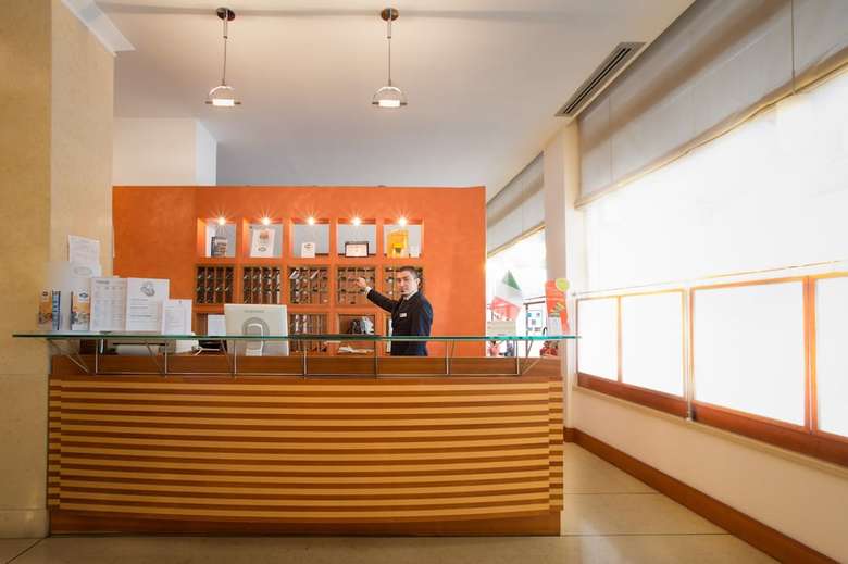 Hotel Alexandra