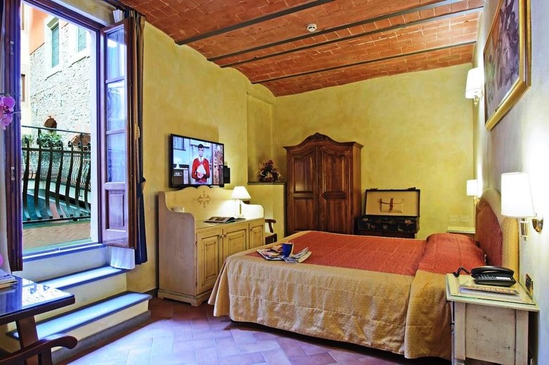 Hotel Alba Palace